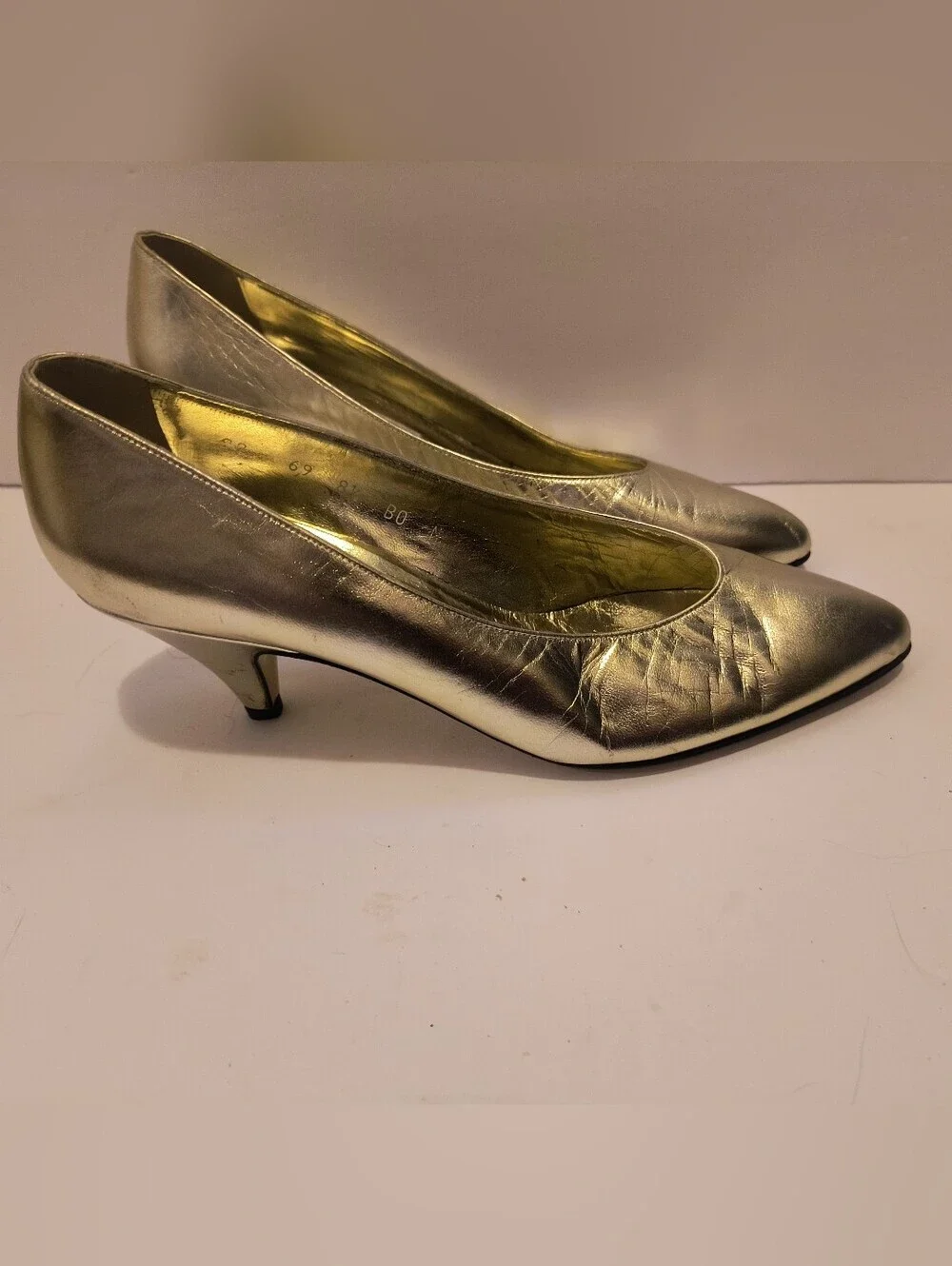 VTG Pancaldi Neiman Marcus Gold Metallic Leather Kitten Heel Pumps Italy 8.5AA